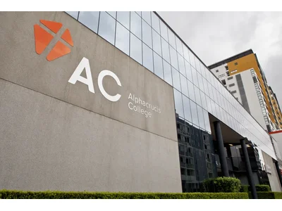 Alphacrucis College
