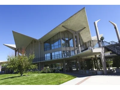 Hope International University