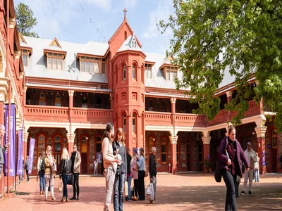 Tabor College - AUS.